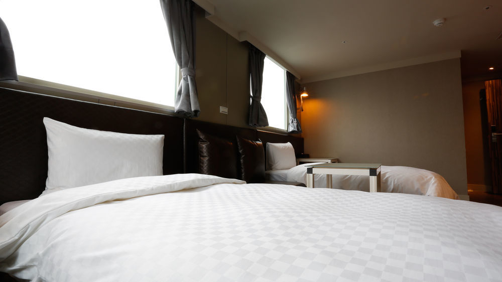 Hengchang Business Hotel Keelung Exterior photo