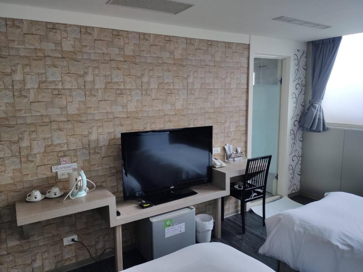 Hengchang Business Hotel Keelung Exterior photo