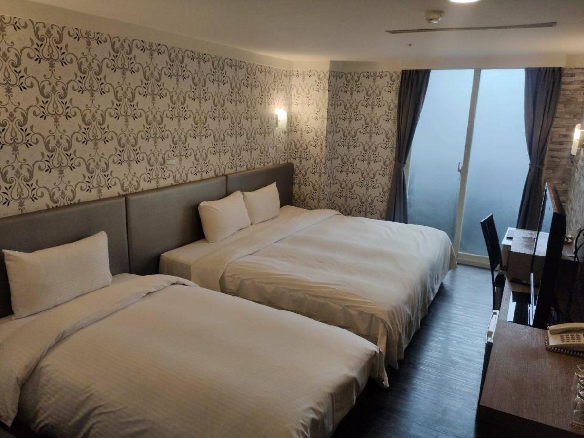 Hengchang Business Hotel Keelung Exterior photo