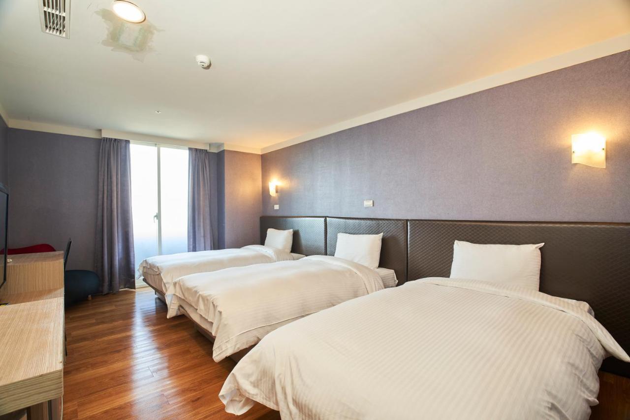 Hengchang Business Hotel Keelung Exterior photo